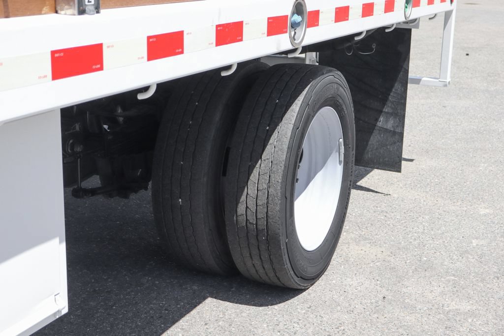 Used 2023 Ford F550 2WD Regular Cab Super Duty image 52