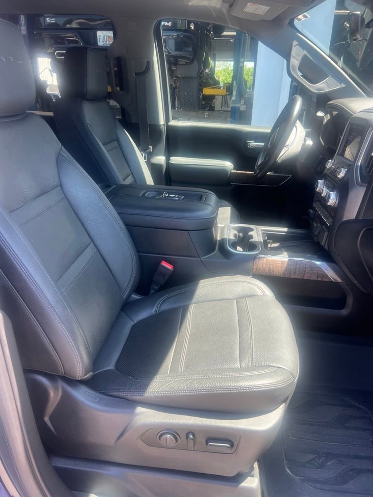 Used 2020 GMC Sierra 2500 Denali w/ Denali Ultimate Package AWD/4WD image 11