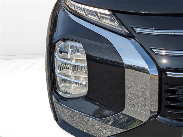 New 2026 Mitsubishi Outlander ES image 9