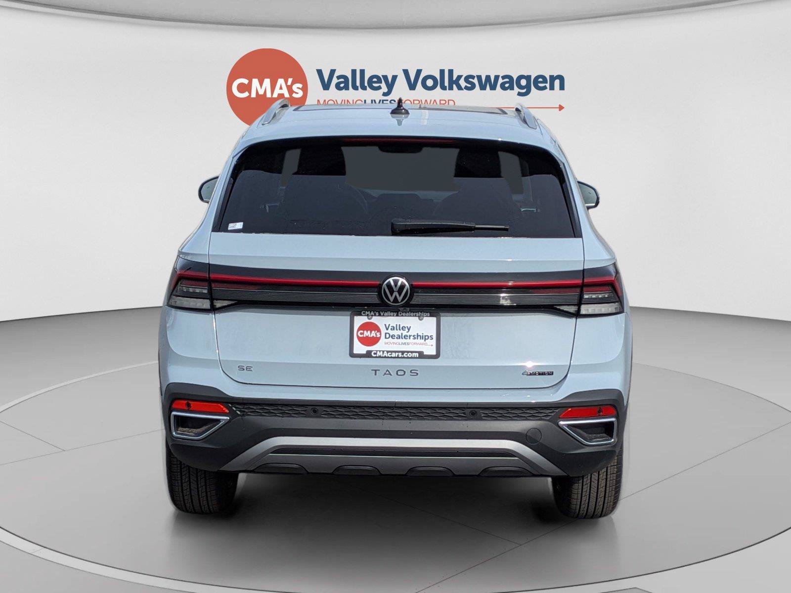 New 2026 Volkswagen Taos SE AWD/4WD image 4