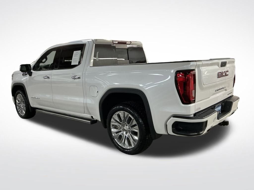 Used 2022 GMC Sierra 1500 Denali w/ Denali Premium Package image 3