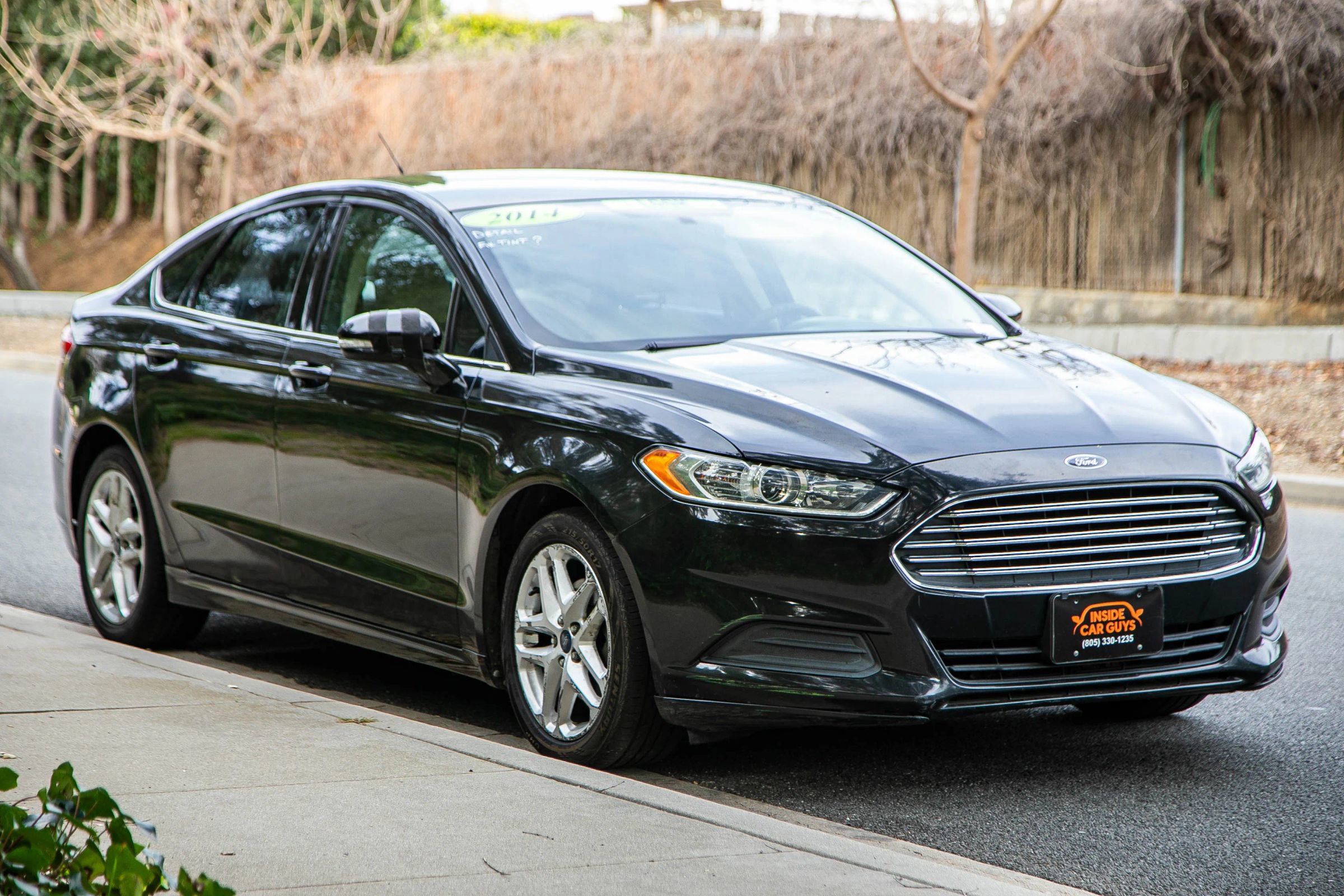 Used 2014 Ford Fusion SE image 3
