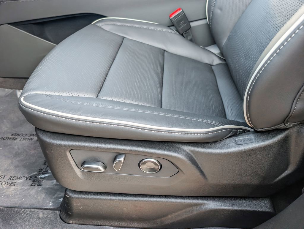 New 2026 Cadillac Escalade Luxury w/ Touring Package image 10