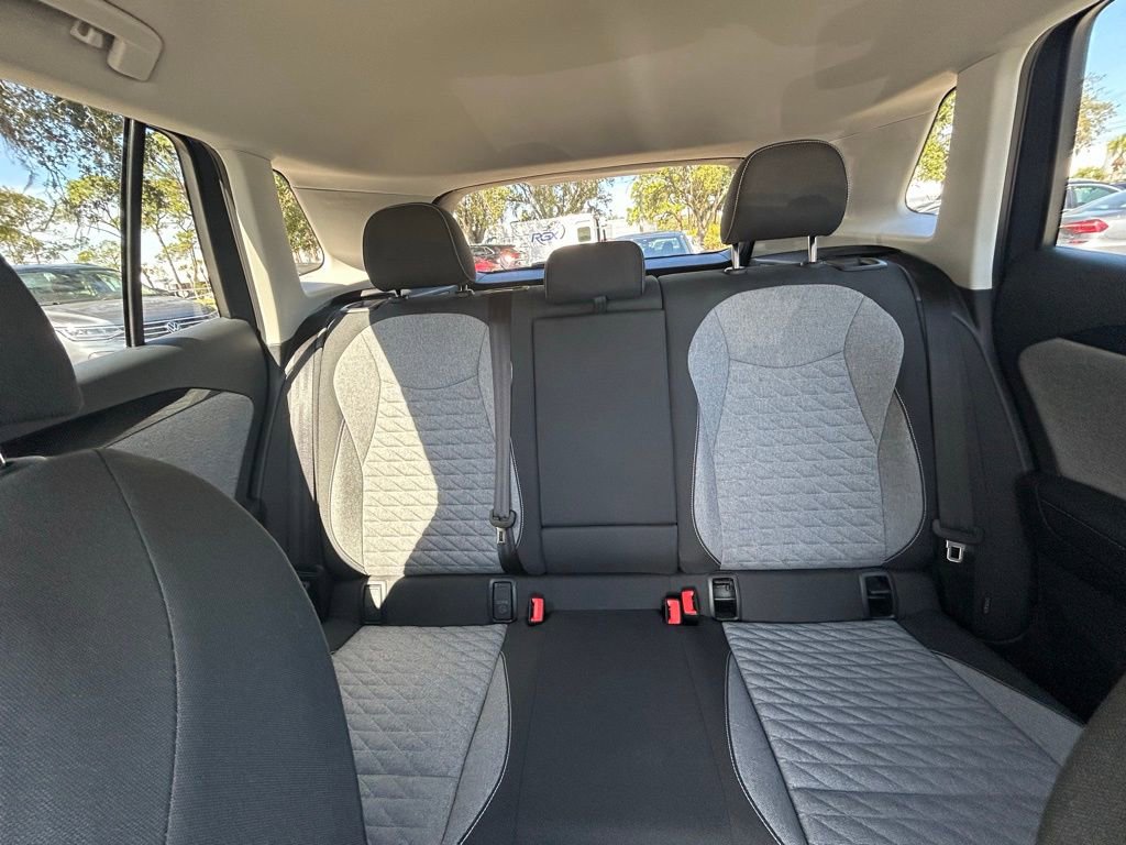 Used 2025 Volkswagen Tiguan S image 13