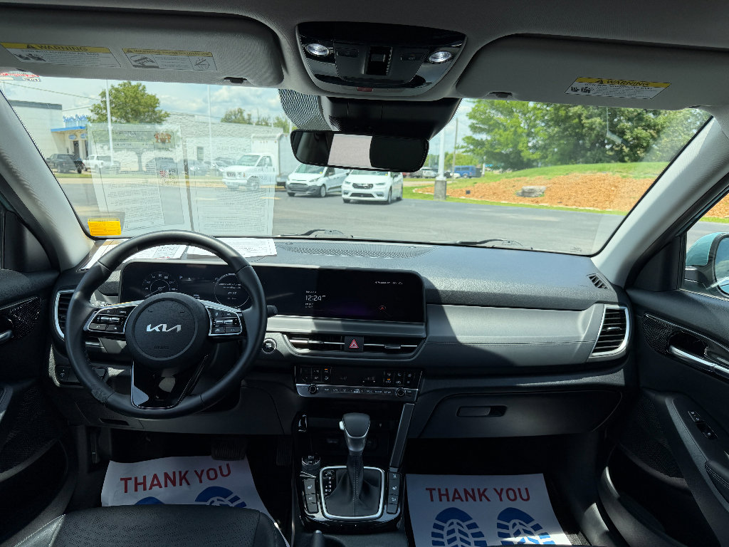 Used 2024 Kia Seltos EX AWD/4WD image 19