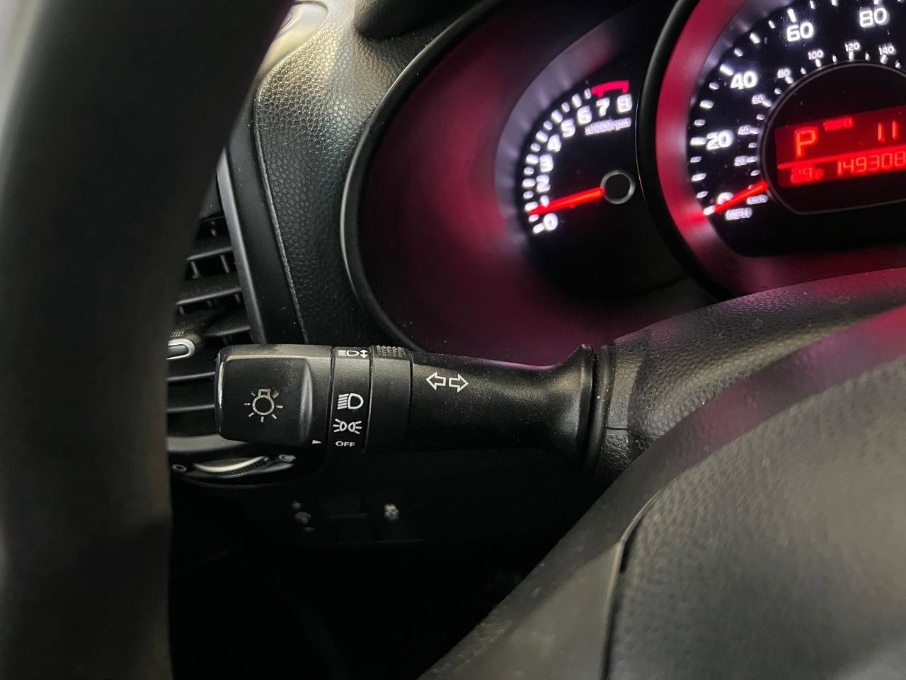 Used 2015 Kia Soul image 32