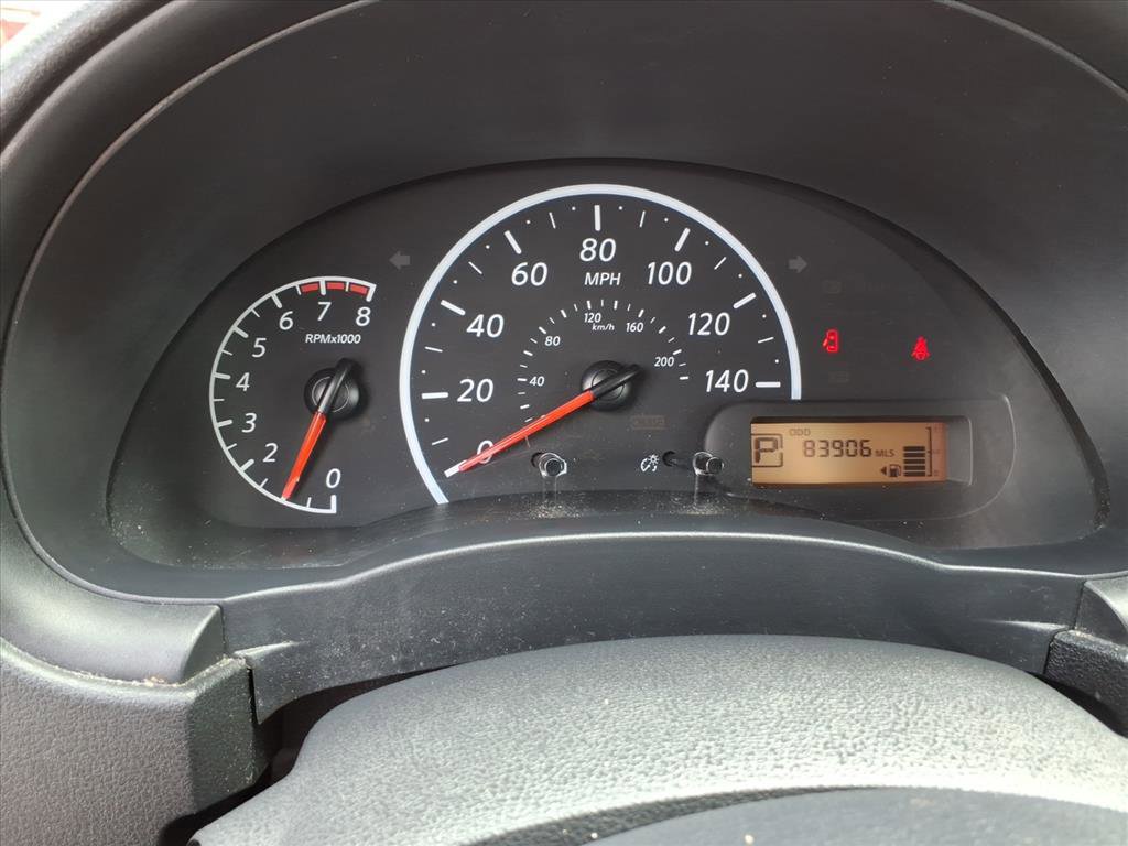 Used 2016 Nissan Versa S FWD image 14
