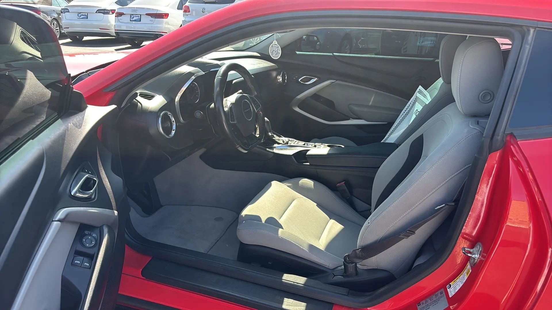 Used 2016 Chevrolet Camaro LT image 15