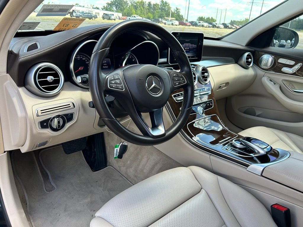 Used 2015 Mercedes-Benz C 300 4MATIC Sedan image 9