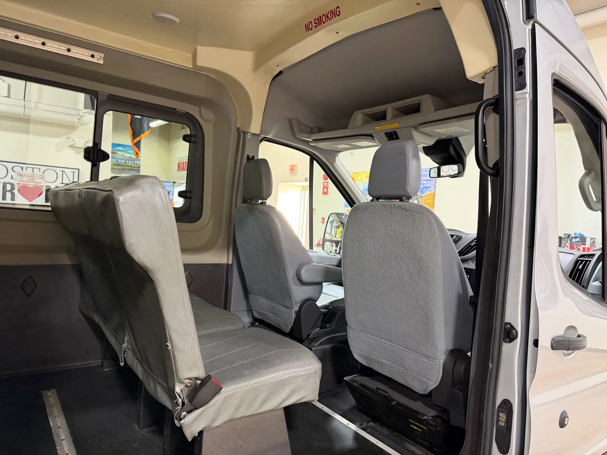 Used 2015 Ford Transit 250 148 Medium Roof RWD image 28