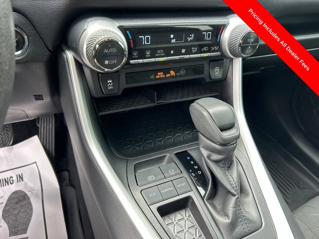 Used 2023 Toyota RAV4 XLE FWD image 11