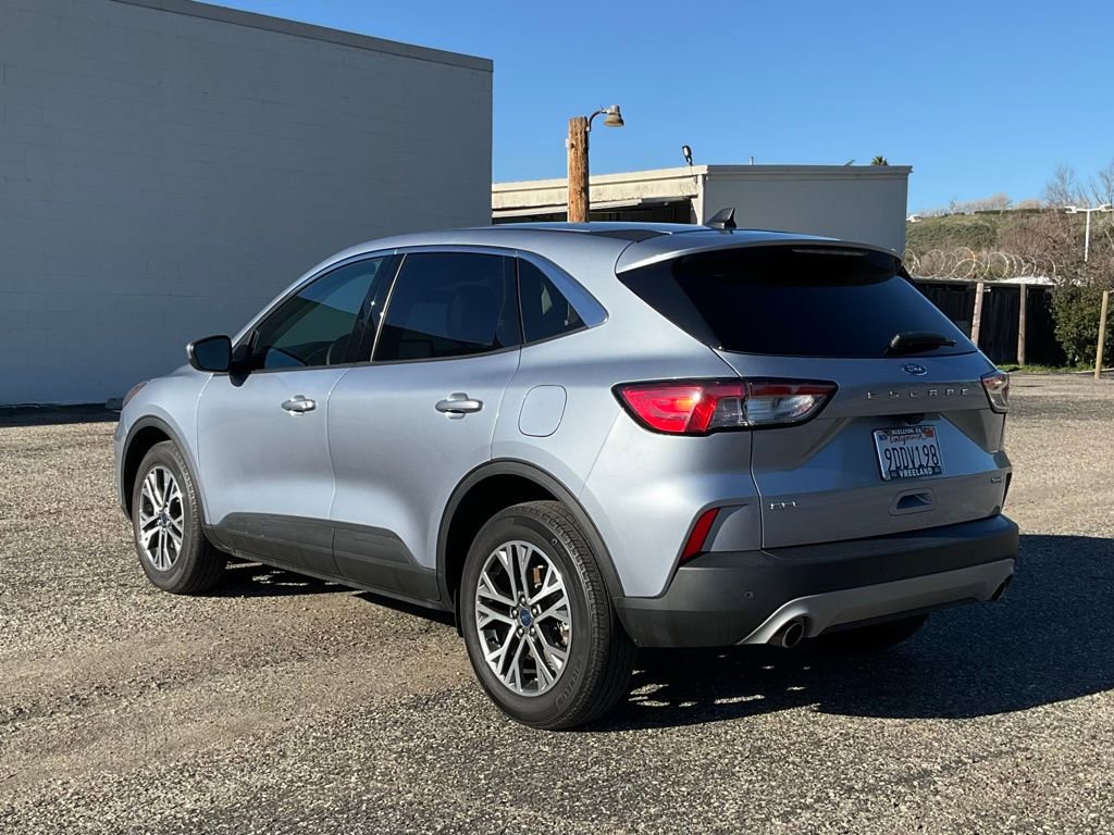 Certified 2022 Ford Escape SEL w/ Technology Package image 4