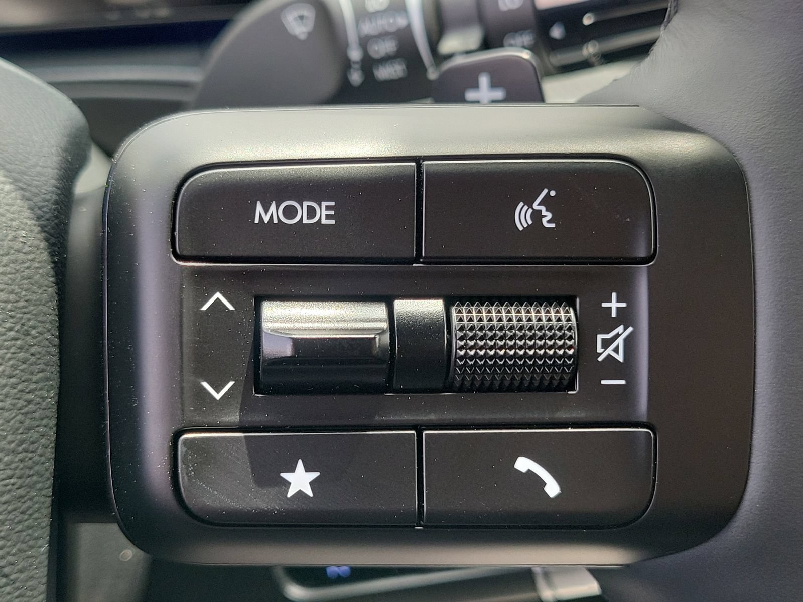 New 2026 Hyundai Santa Fe Calligraphy AWD/4WD image 9