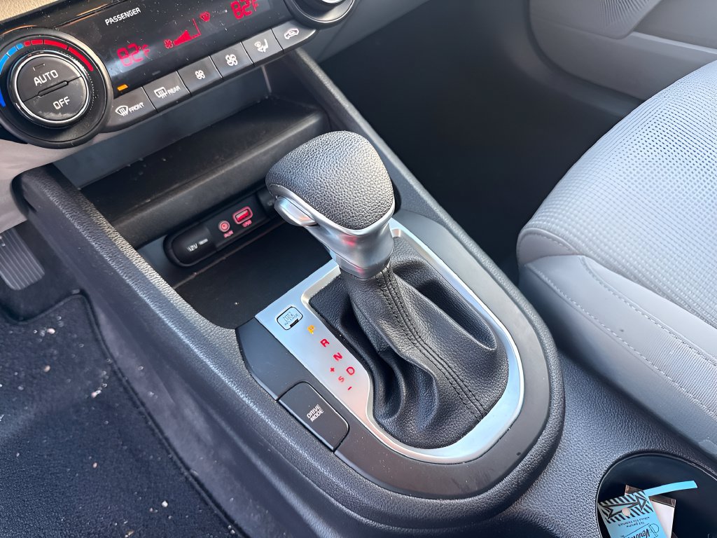 Used 2019 Kia Forte LXS FWD image 13