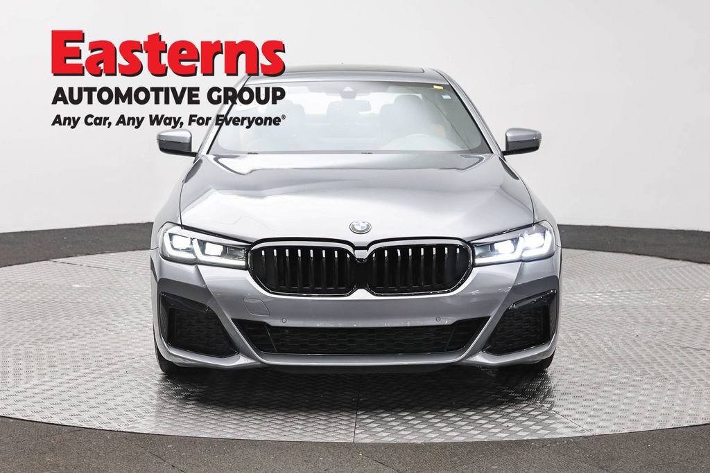 Used 2023 BMW 530i w/ M Sport Package RWD image 2