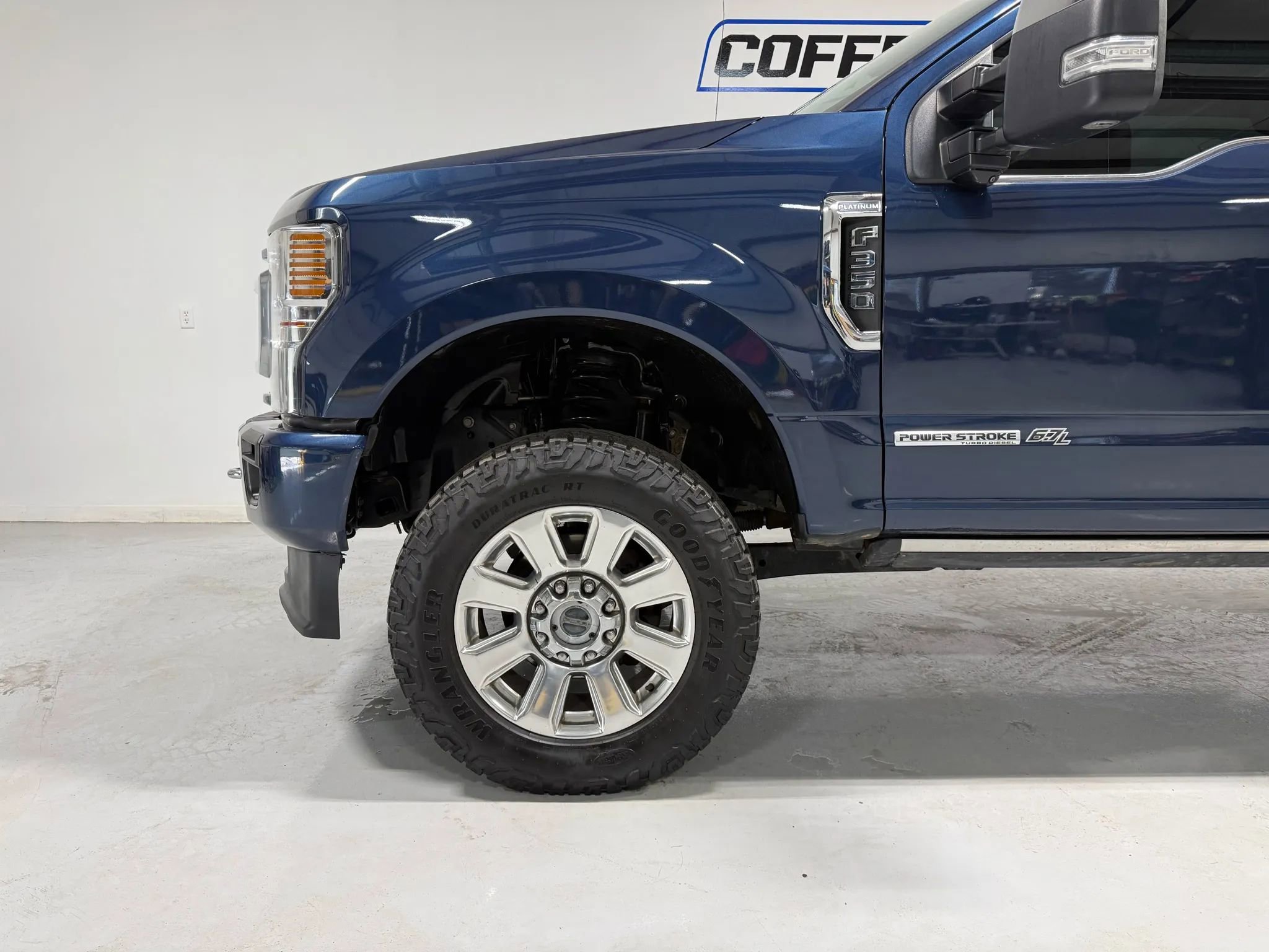 Used 2020 Ford F350 Platinum w/ FX4 Off-Road Package image 10