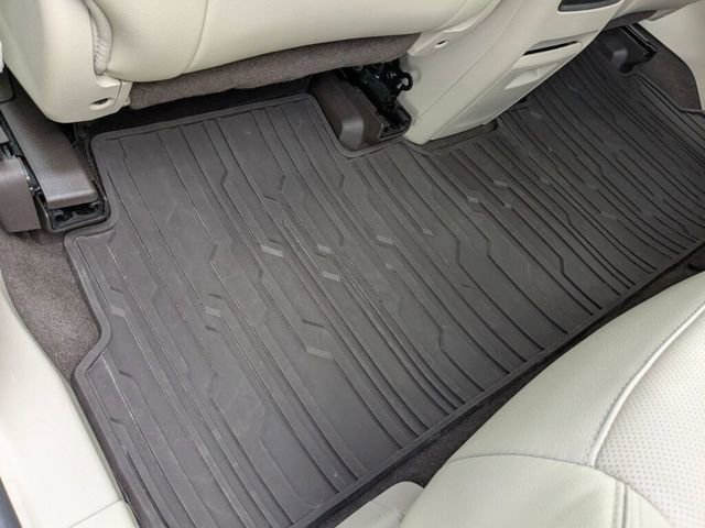 Used 2019 GMC Acadia Denali w/ Technology Package image 36