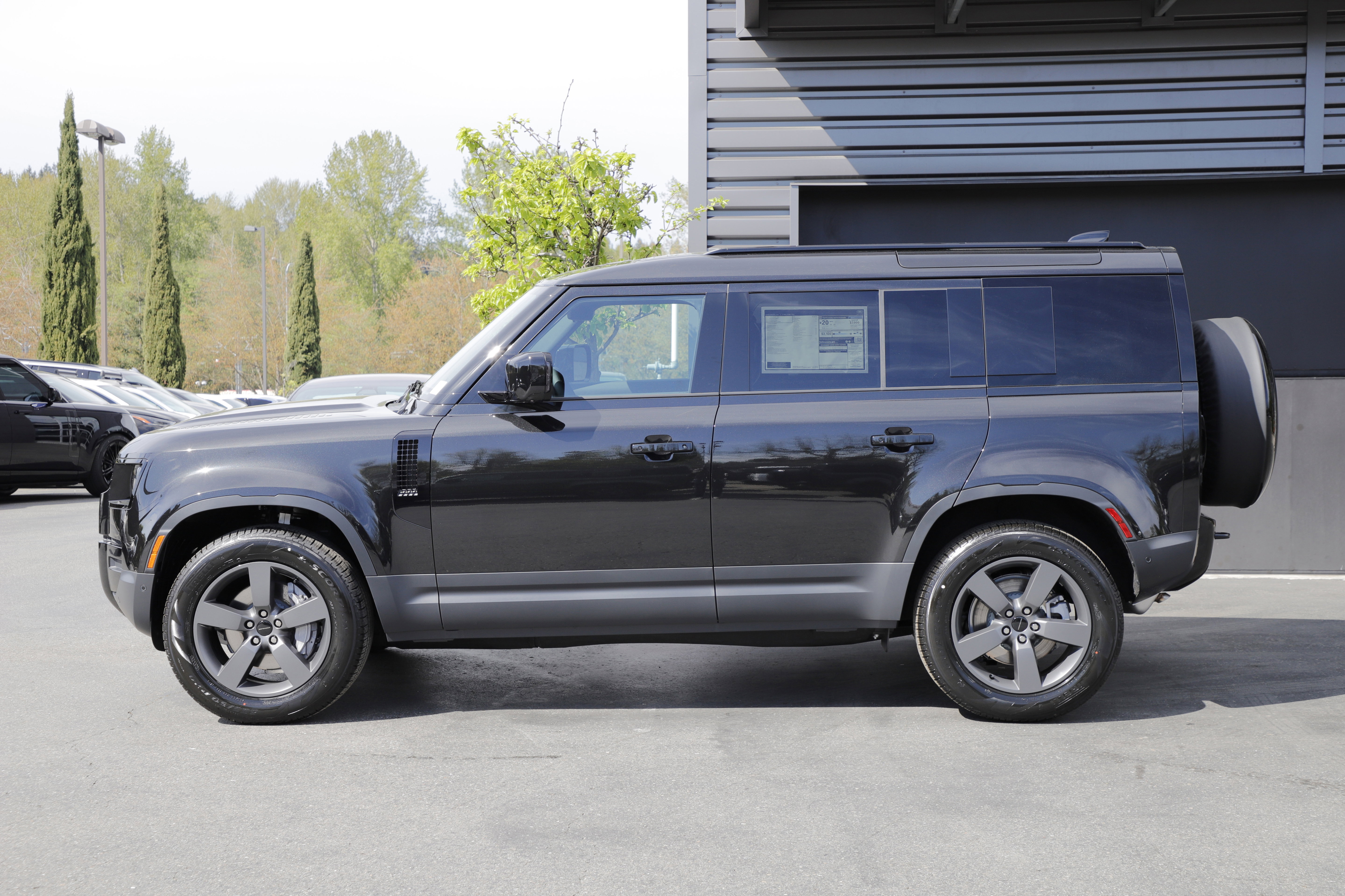New 2026 Land Rover Defender 110 S AWD/4WD image 7