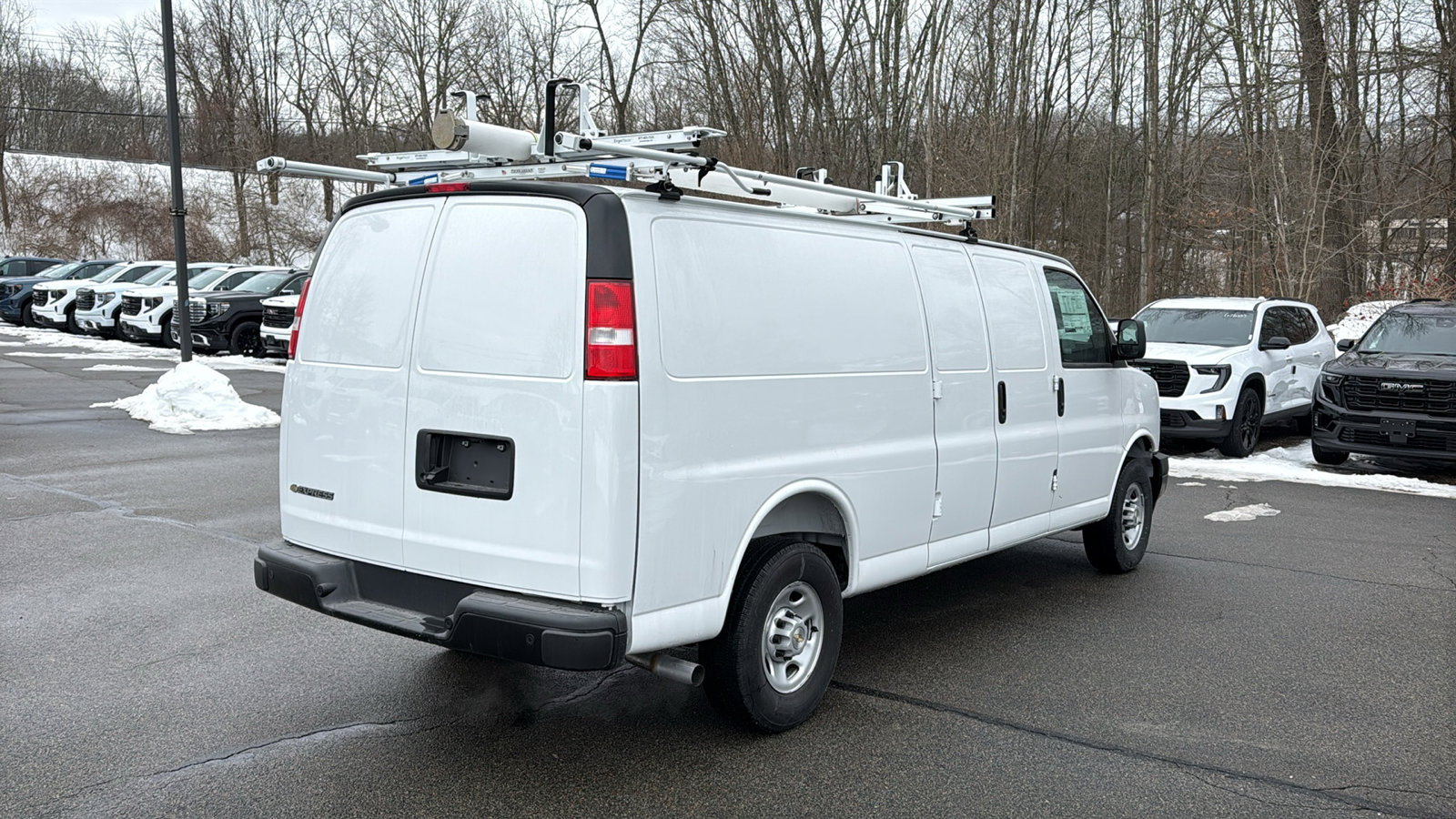Used 2025 Chevrolet Express 2500 Extended w/ Communications Package RWD image 8