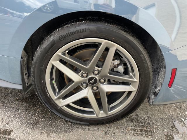 Used 2024 Ford Mustang GT RWD image 14