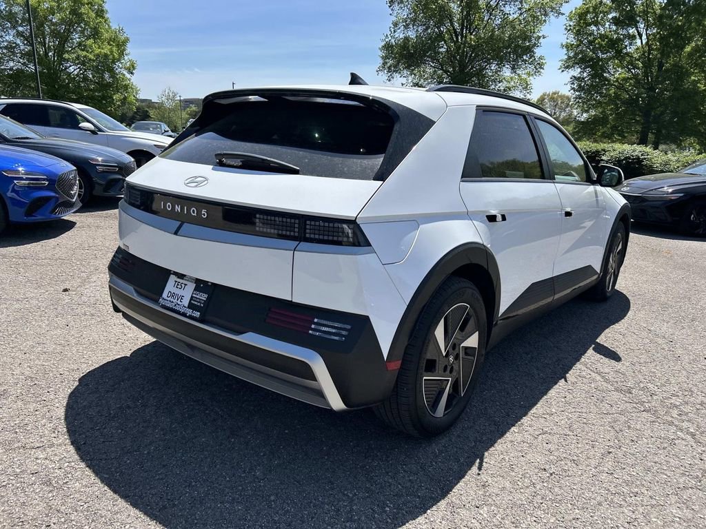 Used 2025 Hyundai Ioniq 5 SEL image 7