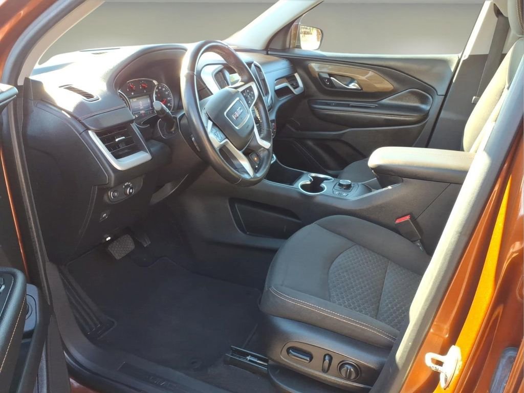 Used 2019 GMC Terrain SLE w/ Driver Convenience Package image 5