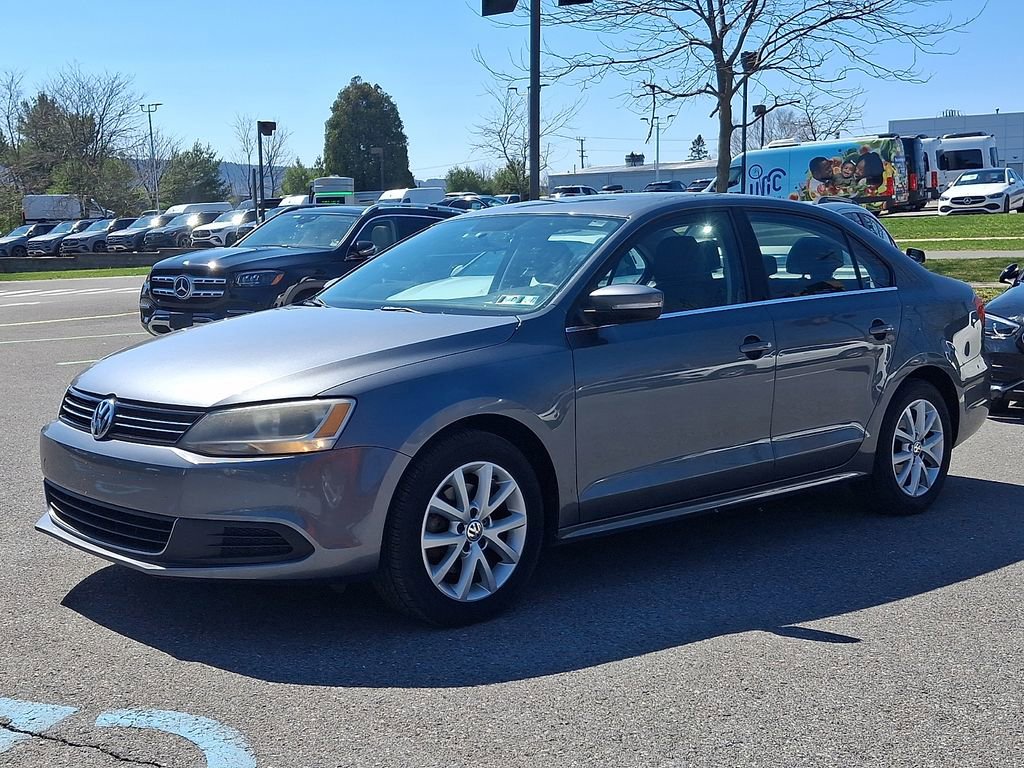 Used 2013 Volkswagen Jetta SE image 3