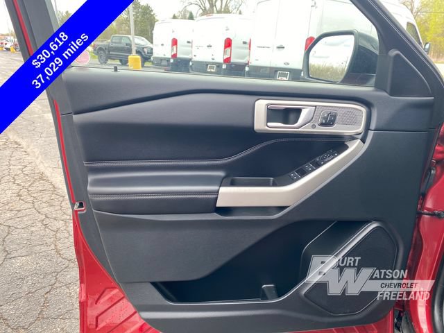 Used 2022 Ford Explorer Limited w/ Class IV Trailer Tow Package AWD/4WD image 11