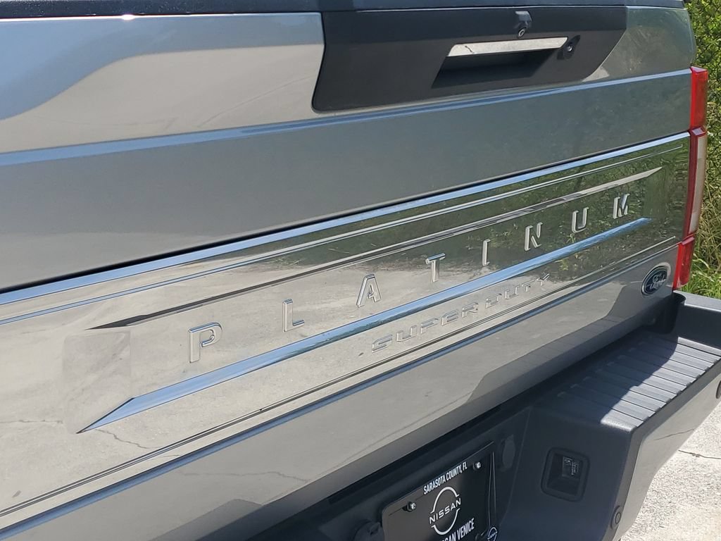 Used 2022 Ford F350 Platinum AWD/4WD image 18