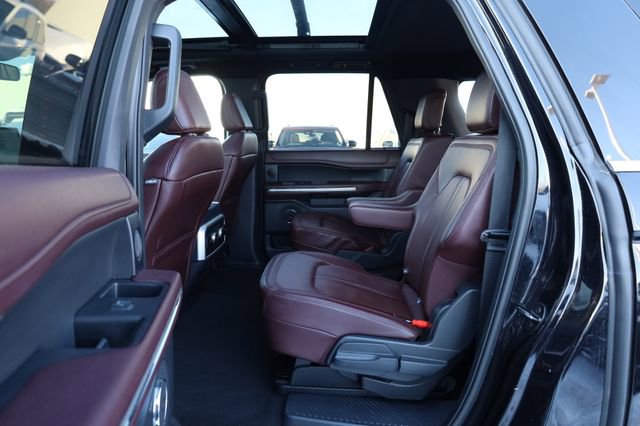 Used 2024 Ford Expedition Max Limited image 32