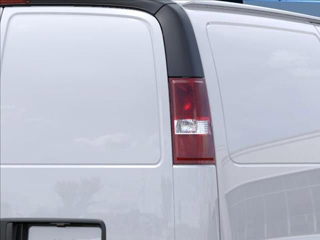 New 2025 GMC Savana 2500 w/ Driver Convenience Package RWD image 11