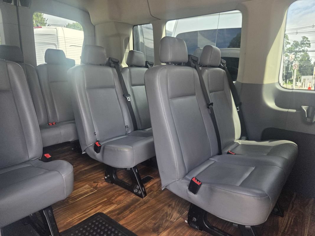 Used 2016 Ford Transit 350 XLT RWD image 19