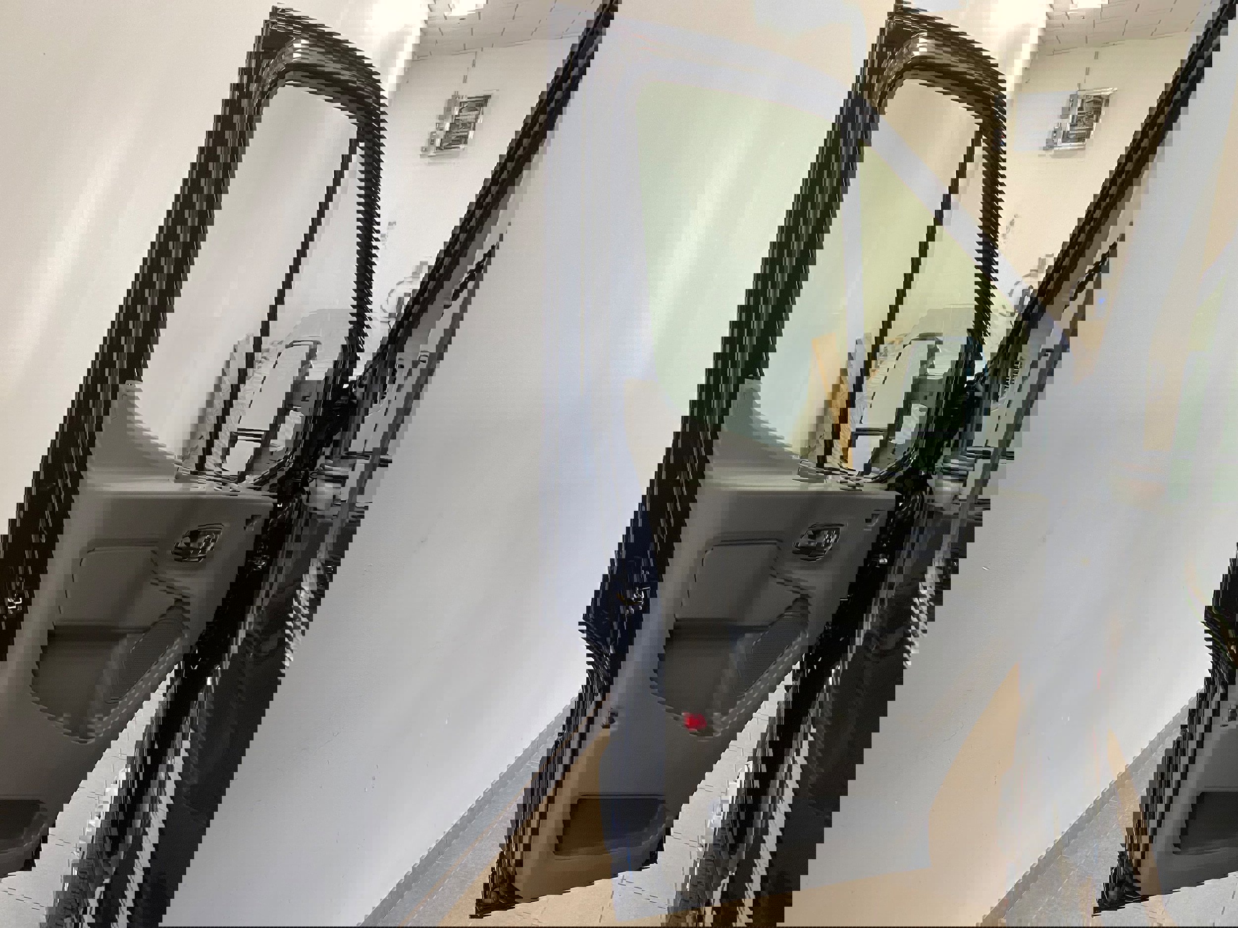 New 2026 Ford Transit 250 148 Medium Roof Extended AWD w/ Exterior Upgrade Package image 14