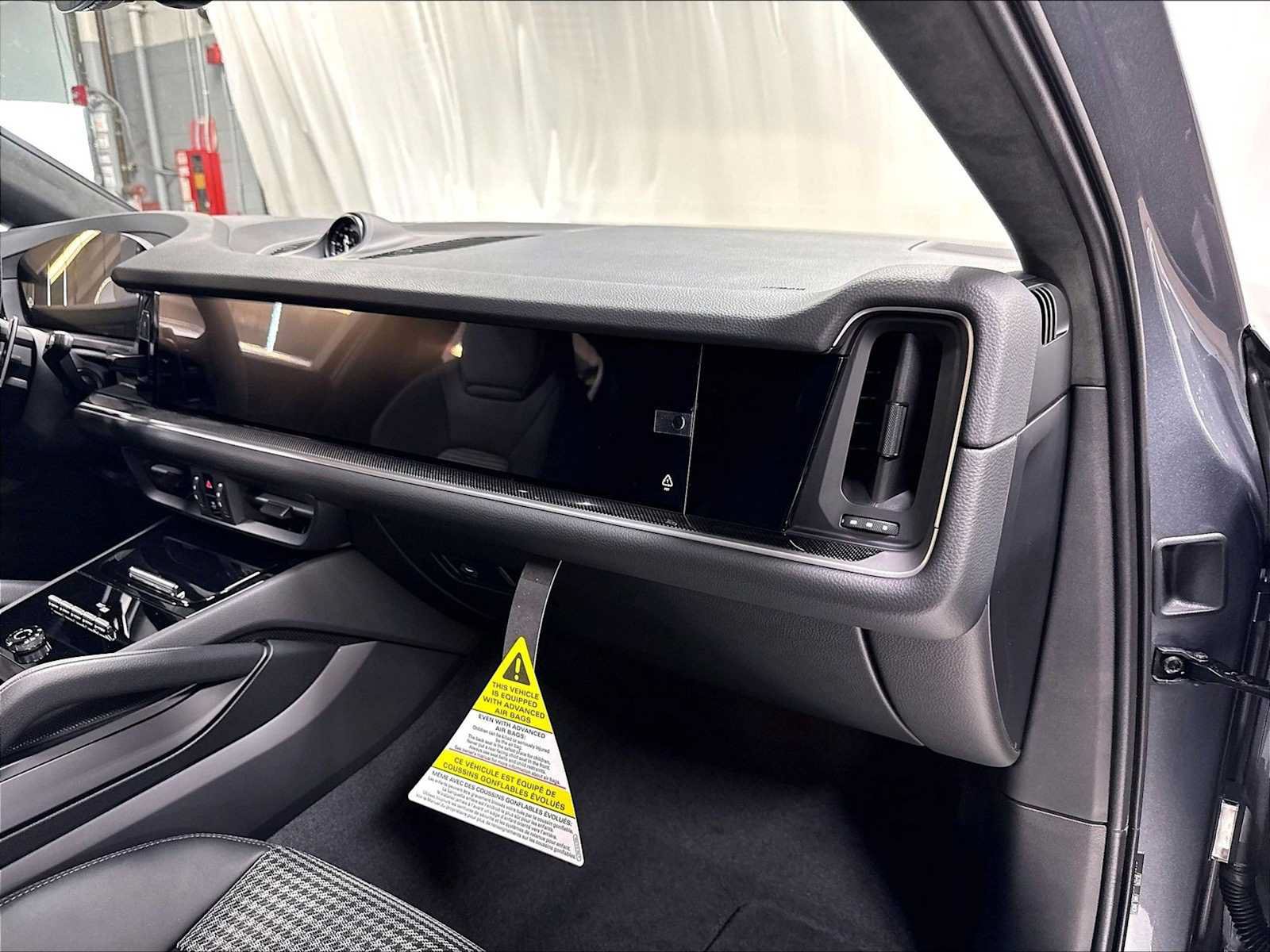 New 2026 Porsche Cayenne S AWD/4WD image 27