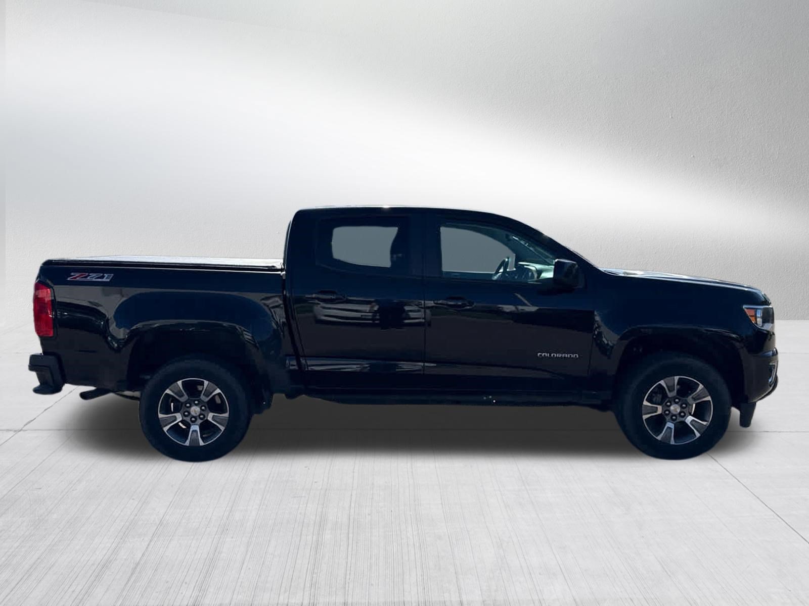 Used 2019 Chevrolet Colorado Z71 AWD/4WD image 8