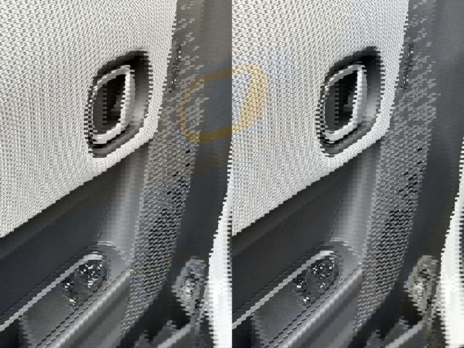 Certified 2025 MINI Cooper 2-Door Hardtop image 14