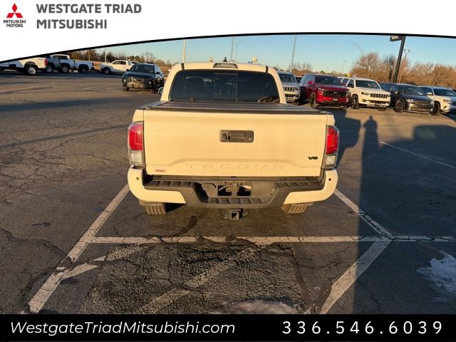 Used 2023 Toyota Tacoma TRD Sport w/ Technology Package image 6