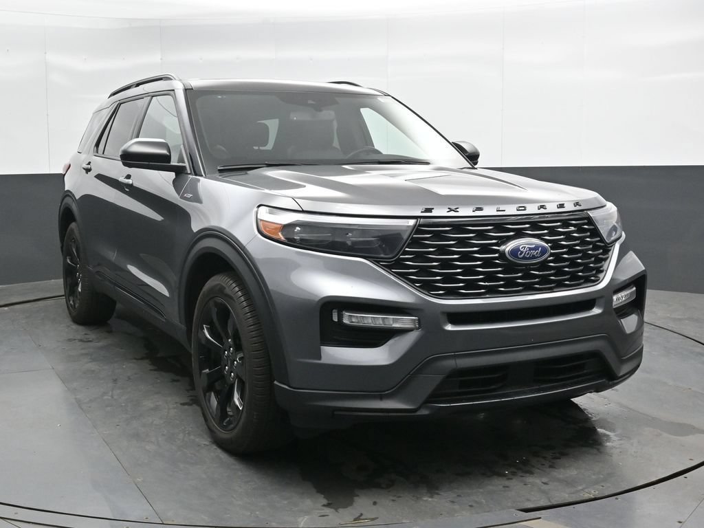 Used 2023 Ford Explorer ST-Line w/ Class IV Trailer Tow Package AWD/4WD image 4
