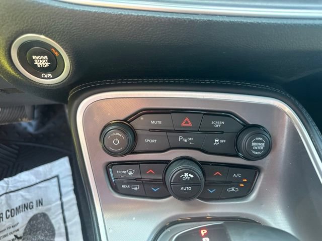 Used 2022 Dodge Challenger GT AWD/4WD image 24