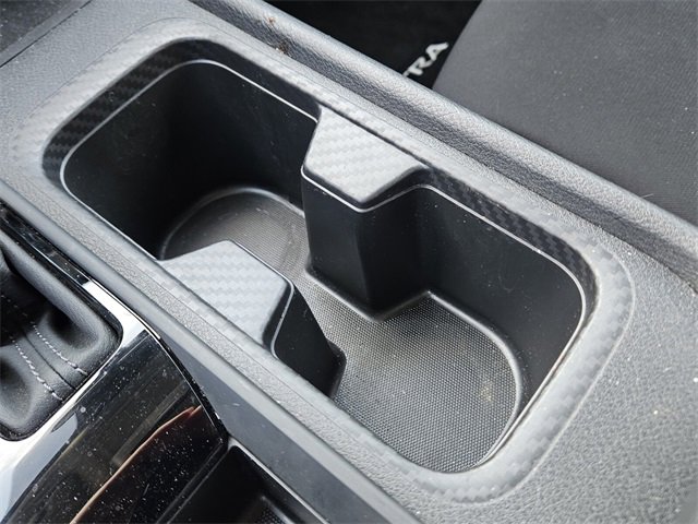 Used 2025 Nissan Sentra S image 21