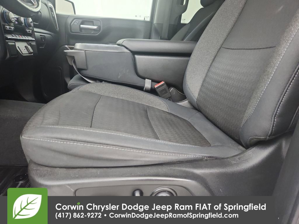 Used 2019 Chevrolet Silverado 1500 LT w/ All-Star Edition image 21