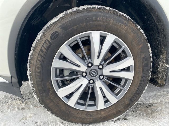 Used 2023 Nissan Murano SV image 23