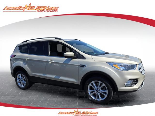 Used 2018 Ford Escape SE w/ Ford Safe & Smart Package AWD/4WD image 1