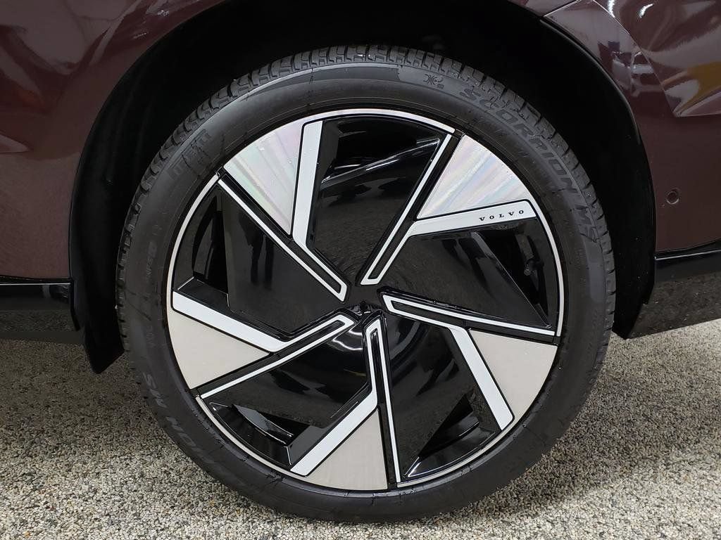 New 2025 Volvo EX90 Ultra w/ Protection Package Premier AWD/4WD image 12