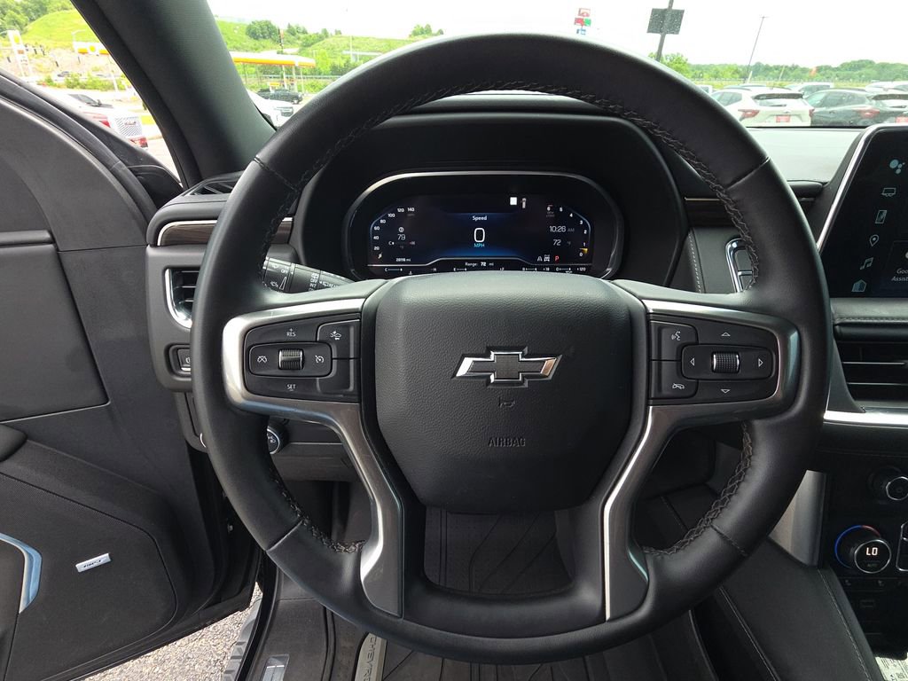 Used 2023 Chevrolet Tahoe Z71 AWD/4WD image 17