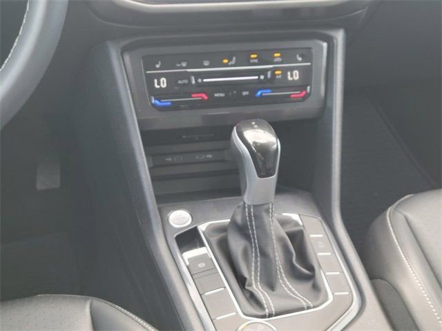 Used 2024 Volkswagen Tiguan Wolfsburg Edition image 25