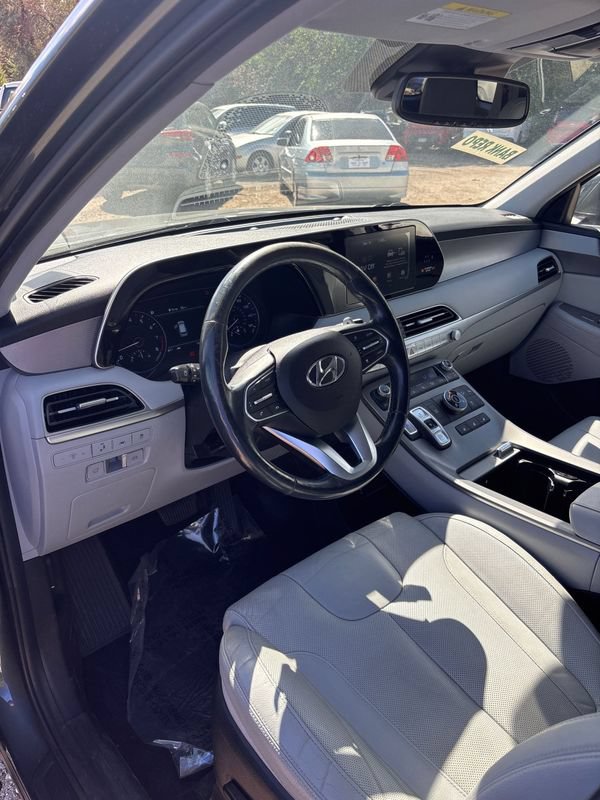 Used 2020 Hyundai Palisade SEL w/ Premium Package AWD/4WD image 2