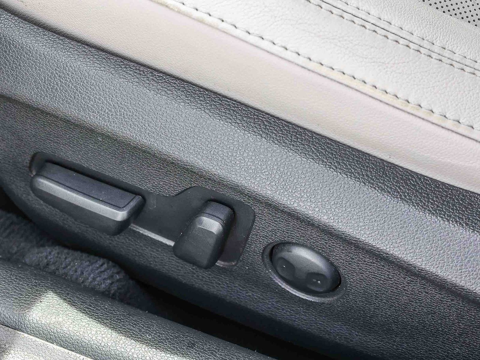 Used 2017 Hyundai Sonata Limited image 24