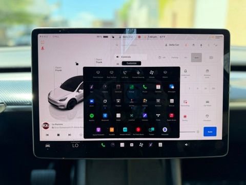 Used 2022 Tesla Model Y Performance AWD/4WD image 37