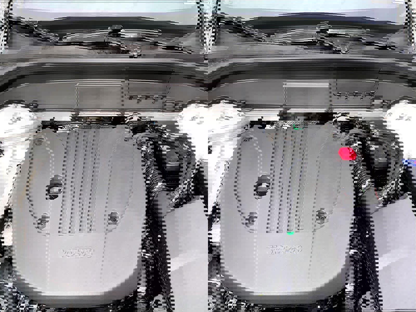 New 2026 Volvo XC60 B5 Plus w/ Protection Package Premier image 13